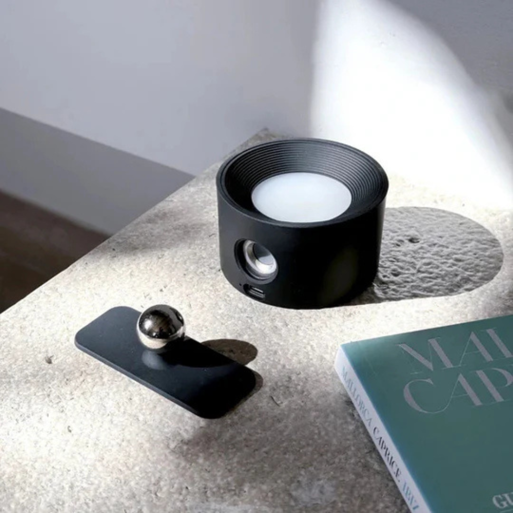 Wireless LED Wall Lamp