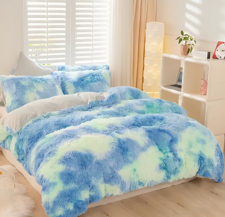 Calming Tie-Dye Plush Duvet Cover + 2 Pillow Cases