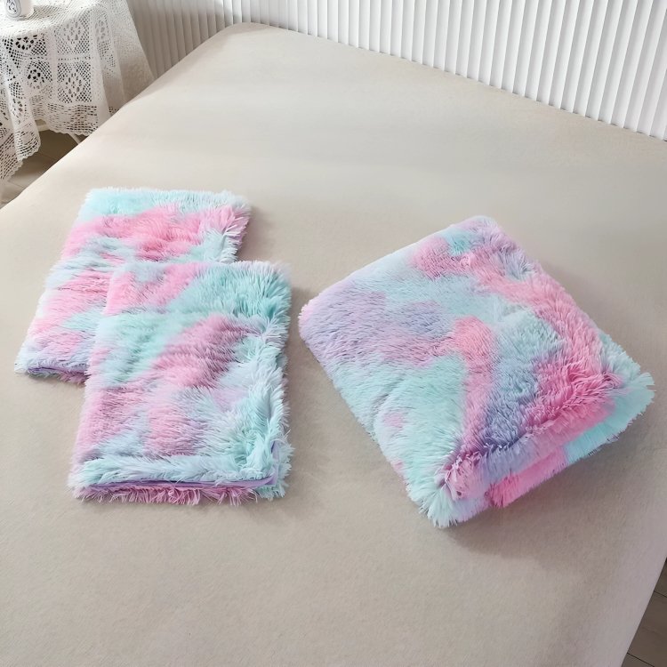 Calming Tie-Dye Plush Duvet Cover + 2 Pillow Cases