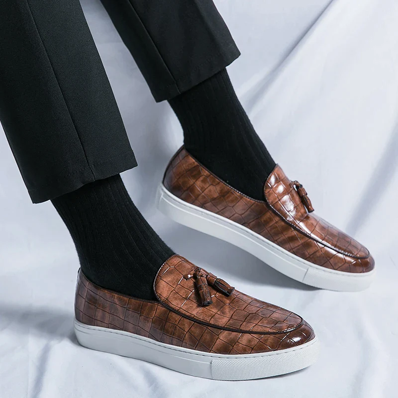 ARDITO - EMBOSSED LEATHER LOAFER